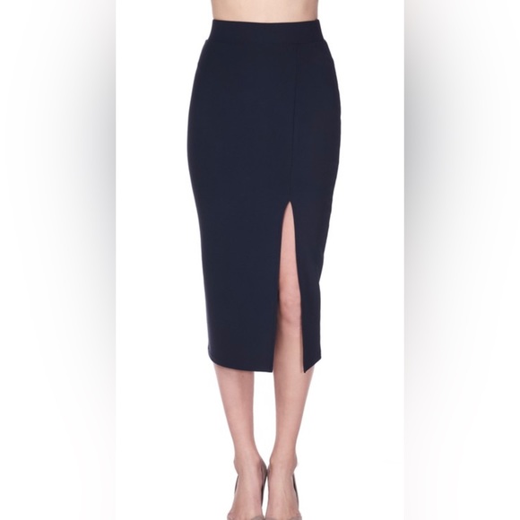 Black pencil skirt with front slit - Picture 2 of 2